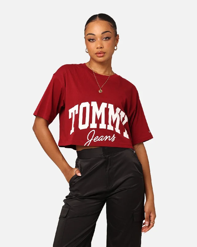 Tommy Jeans Women's Oversized Cropped New Varsity T-Shirt Rouge-- Fleece Fabric Down Fabric Feather Fabric Tommy Jeans Women's Oversized Cropped New Varsity T-Shirt Rouge-- Fleece Fabric Down Fabric Feather Fabric
