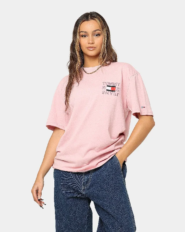 Tommy Jeans Timeless Box T-Shirt Broadway Pink-- Welt Pockets Slit Pockets