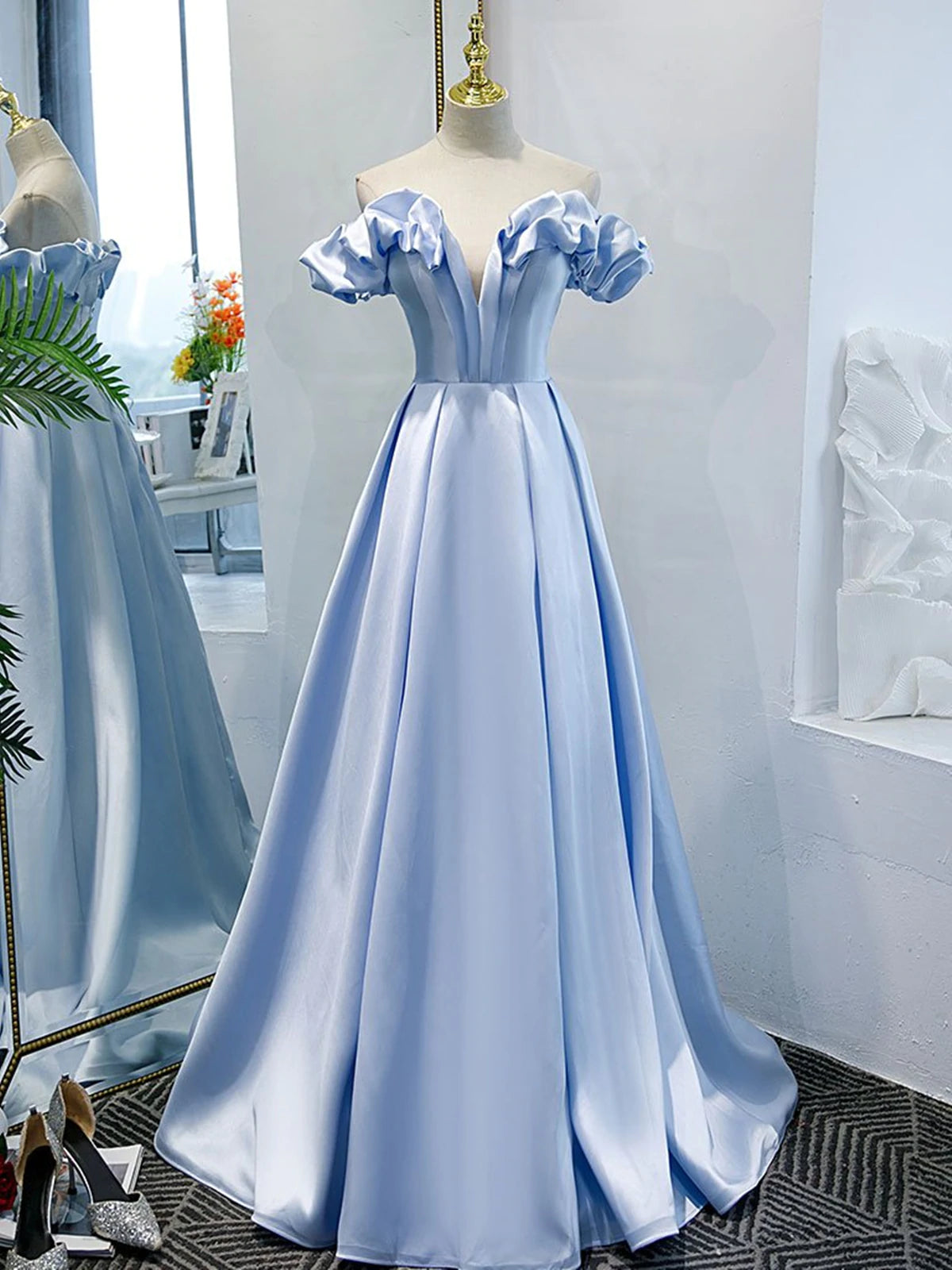 Off the Shoulder Blue Satin Long Prom Dresses, Off Shoulder Blue Formal Graduation Dresses Bodycon Club Sequined Off the Shoulder Blue Satin Long Prom Dresses, Off Shoulder Blue Formal Graduation Dresses Bodycon Club Sequined
