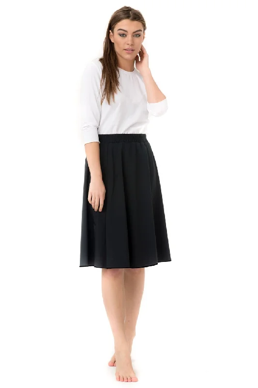 Undercover Ladies Basic Flairy Skirt lace skirt elegant