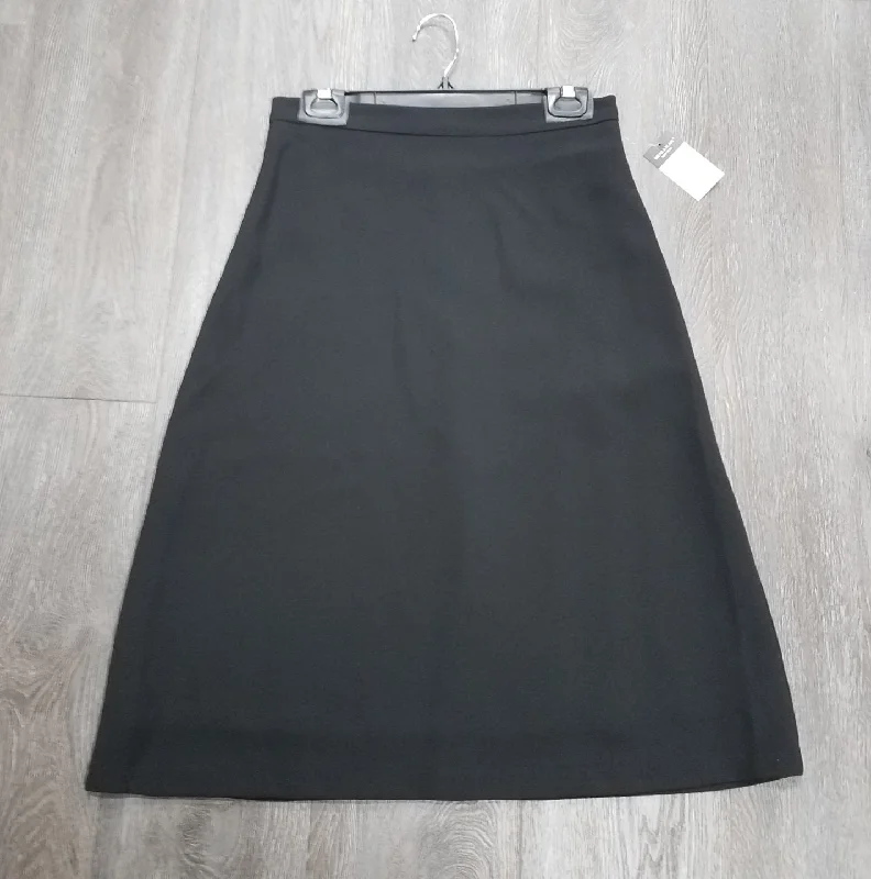 Wear & Flair 5018 Aline Skirt slim fit skirt