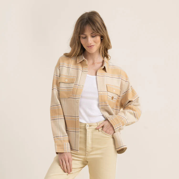 ROARK Women's Amberley Shirt Jacket Caramel Denim Jacket Leather Jacket Suede Jacket ROARK Women's Amberley Shirt Jacket Caramel Denim Jacket Leather Jacket Suede Jacket