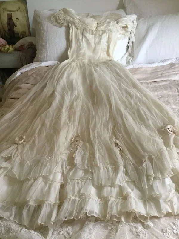 Elegant Ivory A-Line Long Birthday Dress Vintage Long Party Dress, DP4583 Tunics Luxurious high-end Elegant Ivory A-Line Long Birthday Dress Vintage Long Party Dress, DP4583 Tunics Luxurious high-end