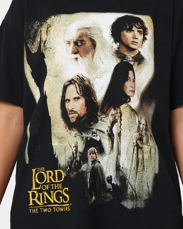 American Thrift X Lord Of The Rings The Two Towers Poster Vintage T-Shirt Washed Black