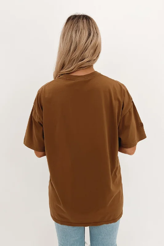 Designs Relaxed Tee Chocolate