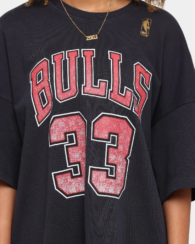 Mitchell & Ness Scottie Pippen Oversized Vintage T-Shirt Faded Black