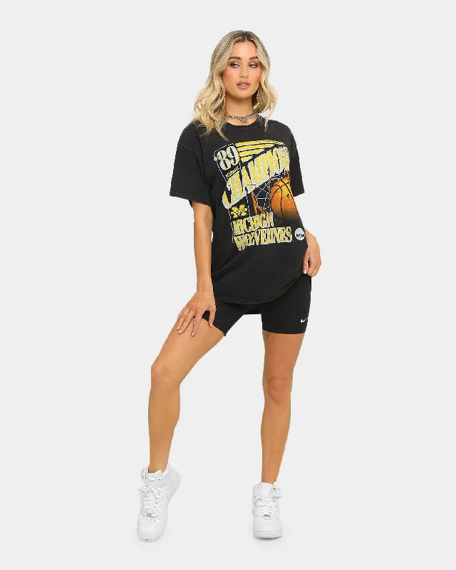 NATIONAL COLLEGIATE ATHLETIC ASSC Michigan Wolverine Vintage Basketball Slam T-Shirt Vintage Black