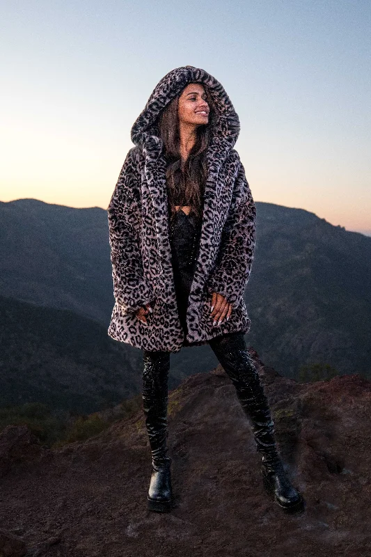 Women's Short Desert Warrior Coat in ""Luxe Leopard"" Chinchilla