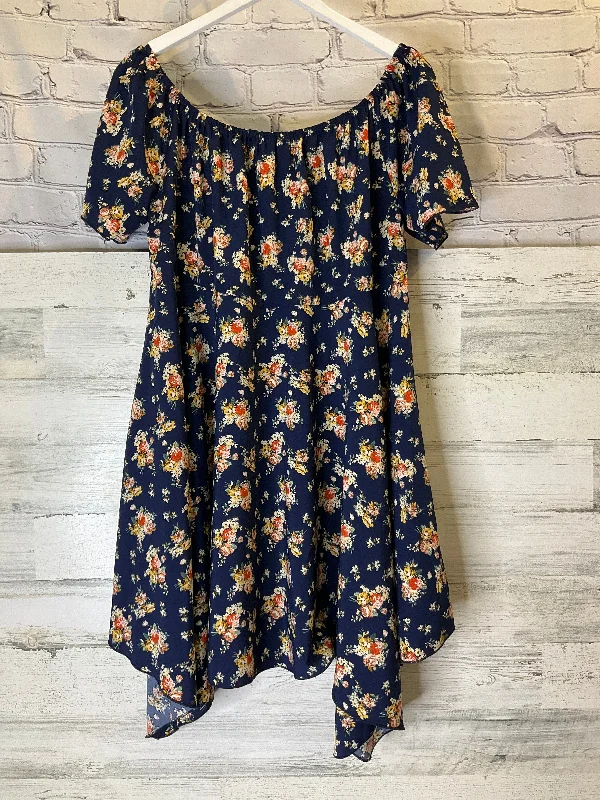 Dress Casual Short By Shein  Size: 1x
