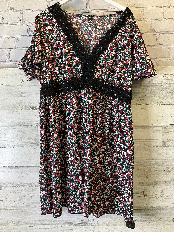 Dress Casual Short By Shein  Size: 4x