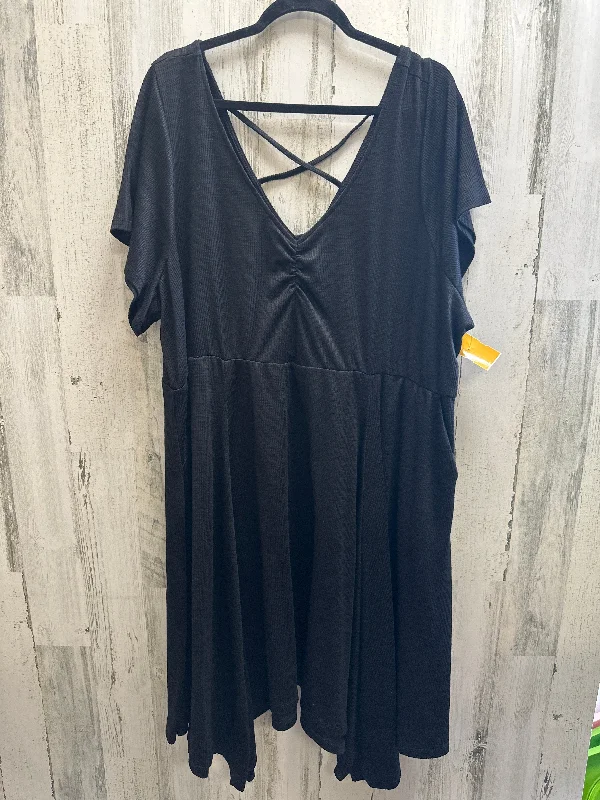 Dress Casual Short By Torrid  Size: 3x