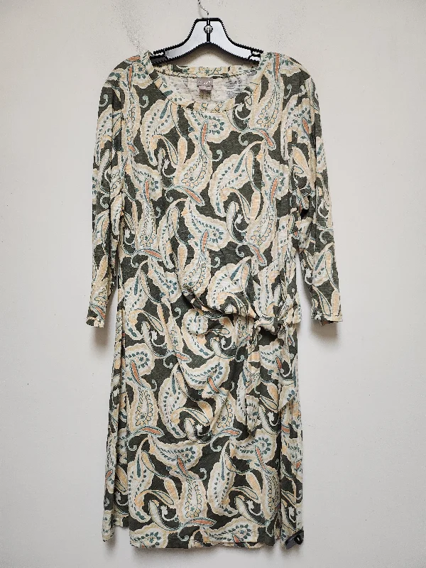 Multi-colored Dress Casual Short Chicos, Size 2x