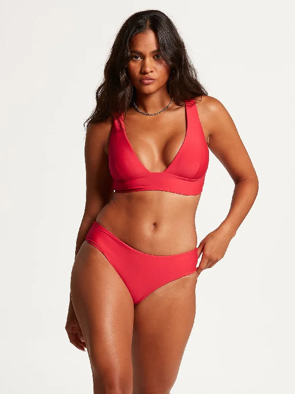 Simply Seamless Halter Bikini Top - True Red High-waist bikini, Vintage, Trendy, Comfortable Simply Seamless Halter Bikini Top - True Red High-waist bikini, Vintage, Trendy, Comfortable
