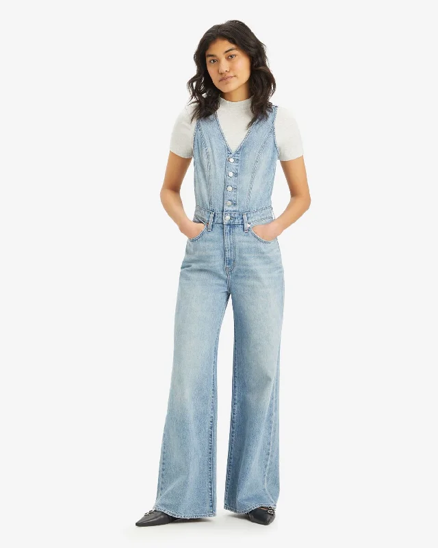 Levi's® Womens Denim Vest Wide Leg Jumpsuit - Dive Deep Button-up jumpsuit, Relaxed, Casual, Street style Levi's® Womens Denim Vest Wide Leg Jumpsuit - Dive Deep Button-up jumpsuit, Relaxed, Casual, Street style